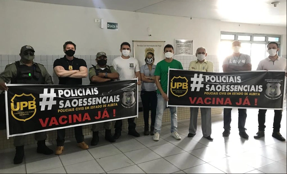 Membros do Sindipol