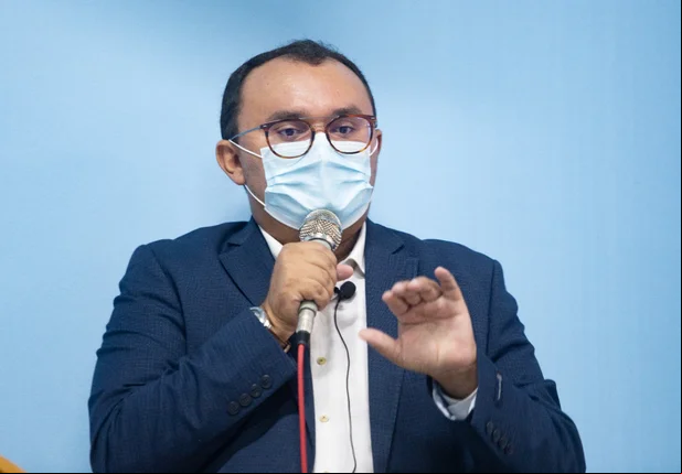Prefeito Jullyvan Mendes