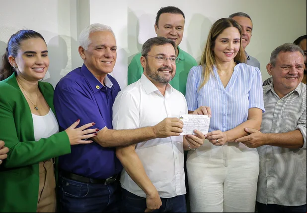 Ato de filiação de Lucy Soares