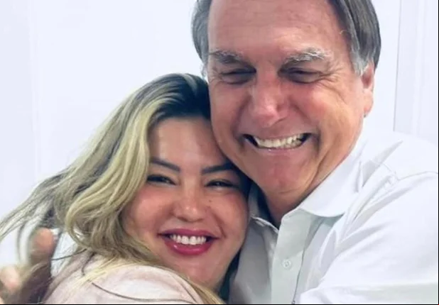 Samantha Cavalca abraçada com Jair Bolsonaro