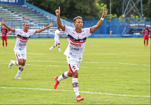 Clássico Rivengo termina com vitória do Galo no Lindolfo Monteiro