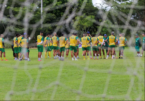 Treino do Altos na antevéspera da partida contra o Ypiranga