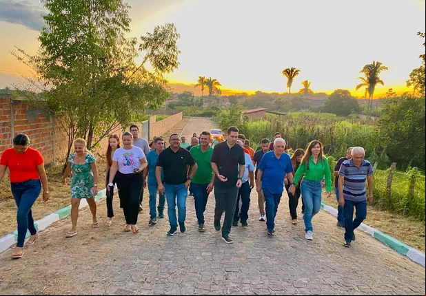 Prefeitura de Esperantina entrega novas obras de infraestrutura
